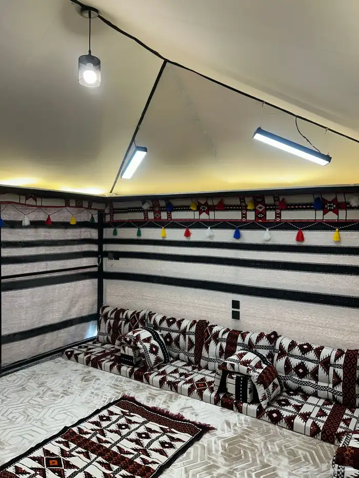 خيام الصقور 16