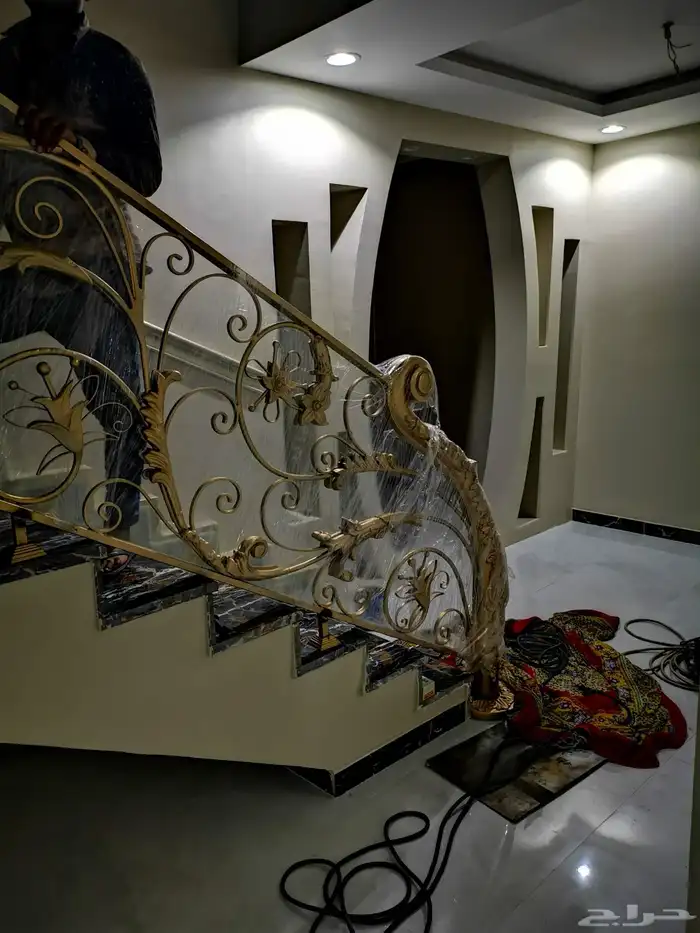 حداد في جده ابواب حديد شبابيك حماية مظلات سلالم دربزين 21