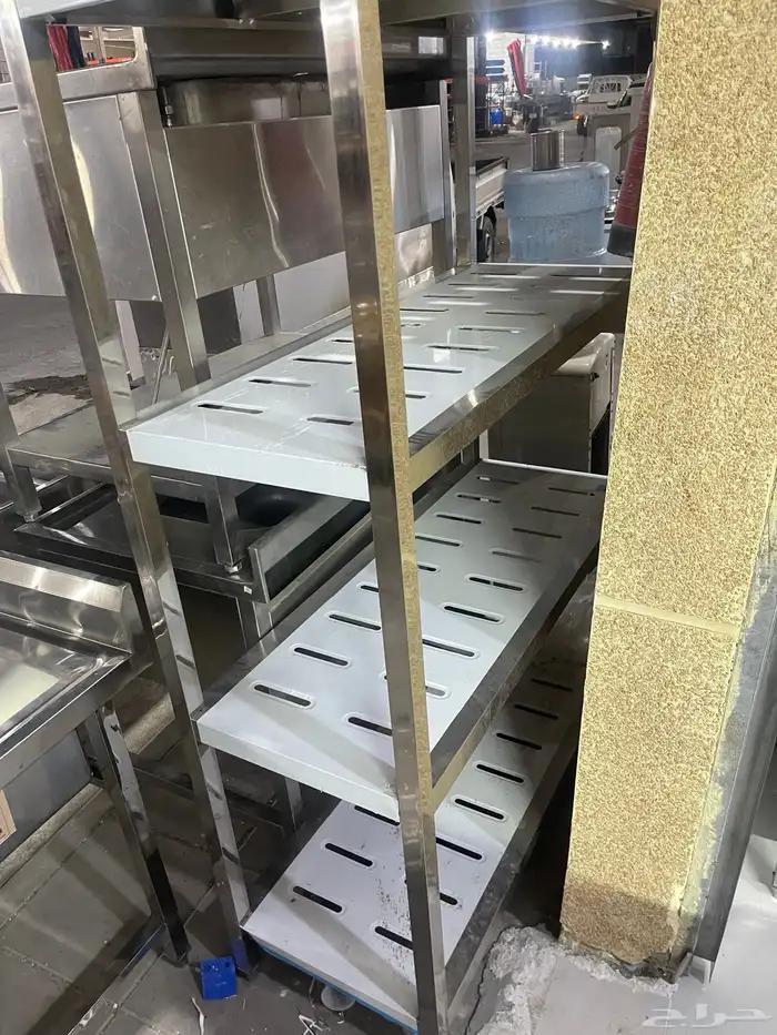 معدات مطاعم 0