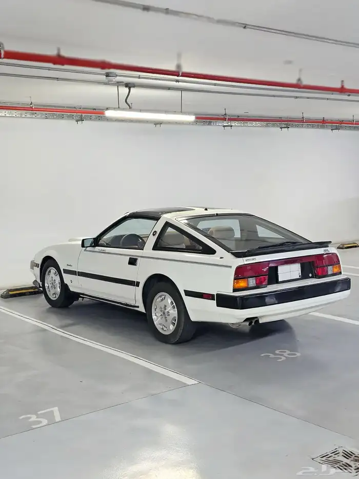 نيسان ZX300 Turbo 1984 6