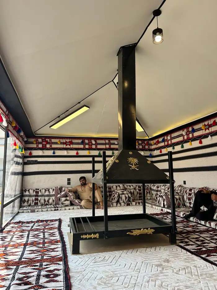 خيام الصقور 17