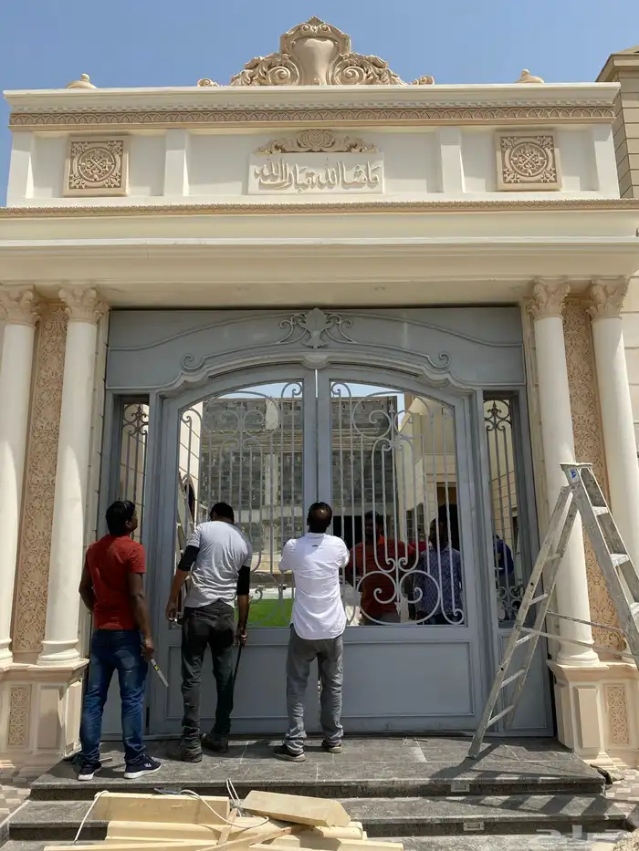 حداد في جده ابواب حديد شبابيك حماية مظلات سلالم دربزين 9