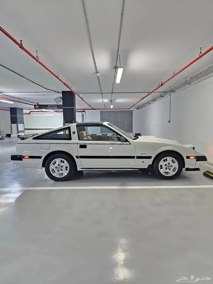 نيسان ZX300 Turbo 1984 8