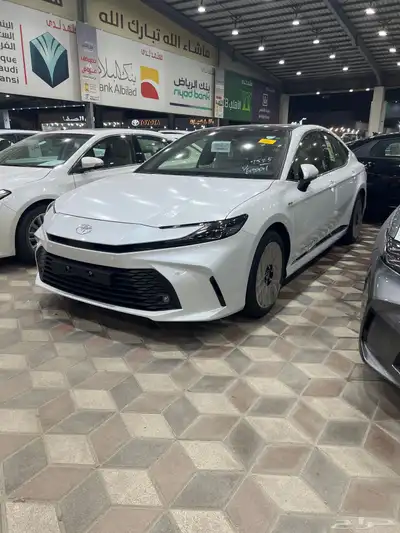 تويوتا كامري.LE - E موديل 2025 0