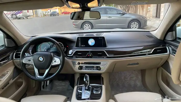 بي ام دبليو2016 الممشى141الف750Li 25