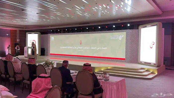 شاشات p2.6 - p1.9 - سستم صوت - اضاءات 2