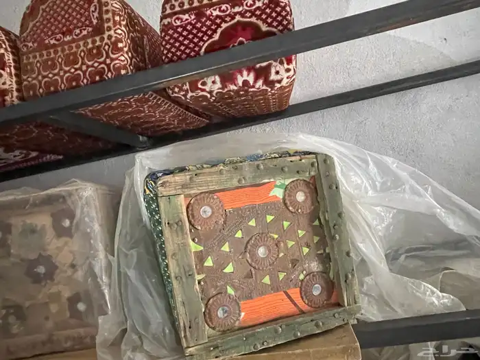 مجموعة معاميل قديمه ومراكي قديمه 2