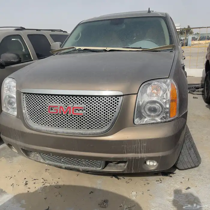 قطع غيار يوكن تشليح 2008 1