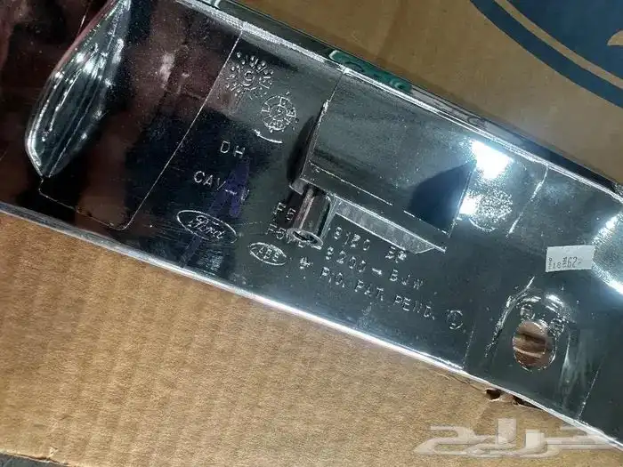 لنكون تاون كار 1990-1997 قطع واكسسوارات 80