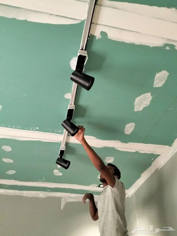 معلم صباغ بالدمام الشرقية 0