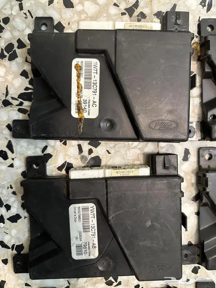 لنكون تاون كار 1990-1997 قطع واكسسوارات 4