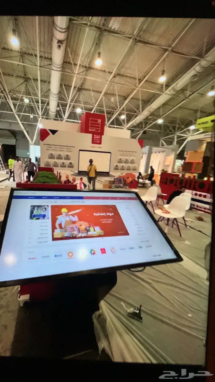 شاشات طولية شاشات عارضية شاشه 1