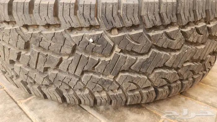 جنوط تندرا سيكويا اصلي مع كفرات جديدة 275 65 18 1