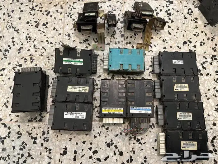 لنكون تاون كار 1990-1997 قطع واكسسوارات 13