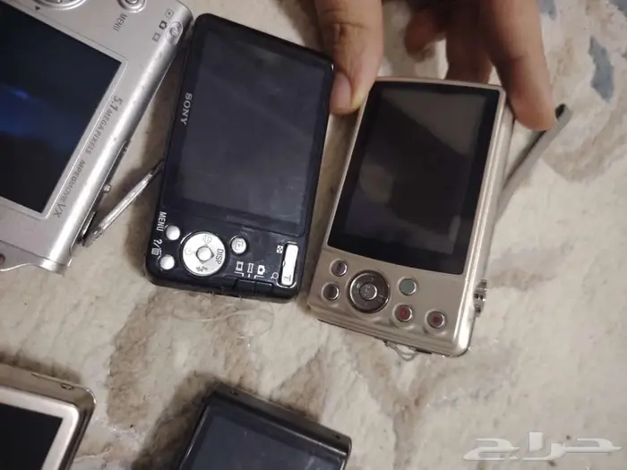 كاميرا كانون و سوني و سامسونج و فوجي ديجيتال 12