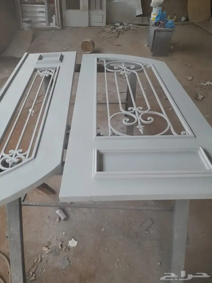 حداد في جده ابواب حديد شبابيك حماية مظلات سلالم دربزين 3