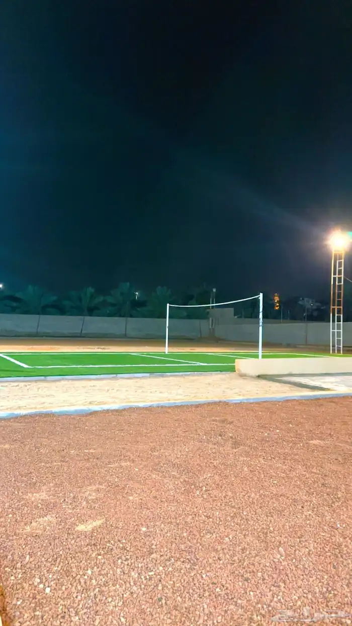 استراحة بلقيس للاجار اليومي فيها ملعب طائرة 16