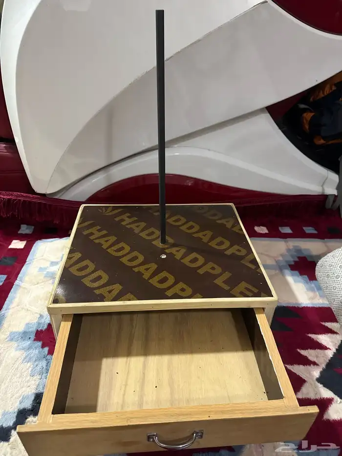 قاعدة نحت خشبية 0