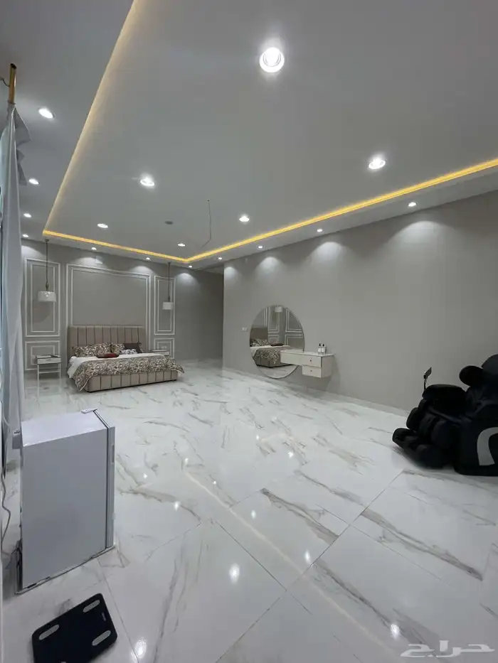 شاليه خلف معارض السيارات عرعر استثمار المساحه 1000 اجار1050 13