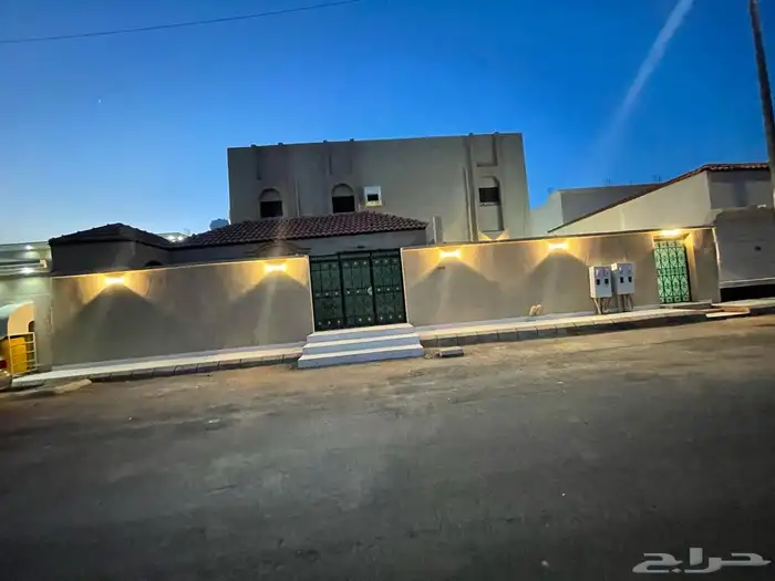 عمارة للبيع في الحناكية 1