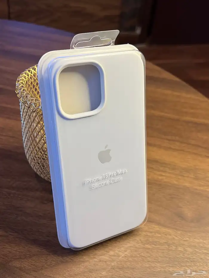 كفرات ايفون 13 سيلكون طبق الأصل بشعار آبل بسعر مميز 18