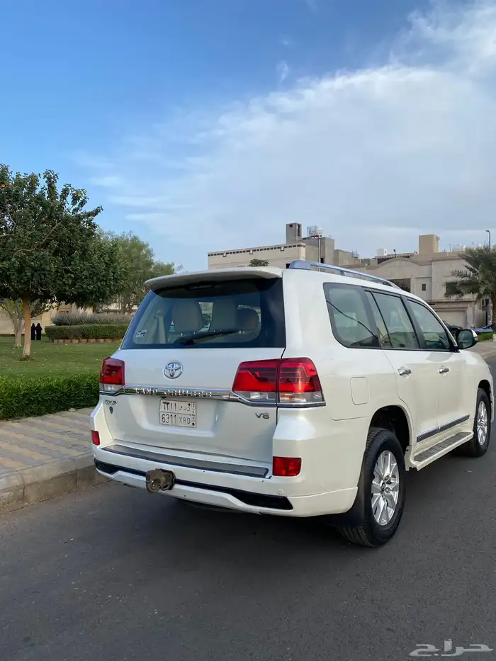 جيب لاندكروزر 2018 GXR3 16