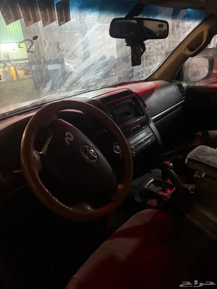 قطع غيار جيب لاندكروزر 2008-2015 تشليح المتخصص 3