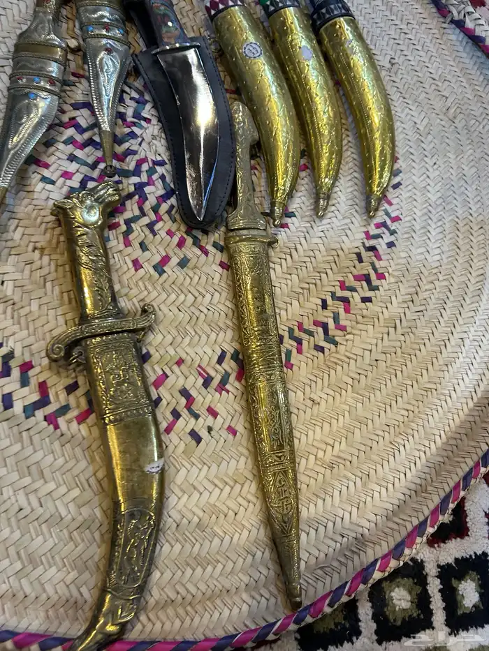 للبيع خناجر هوشان وخناجر المشهوره بباب الحاره 2