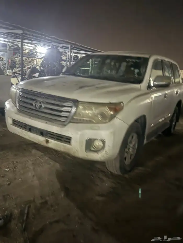 قطع غيار جيب لاندكروزر 2008-2015 تشليح المتخصص 9