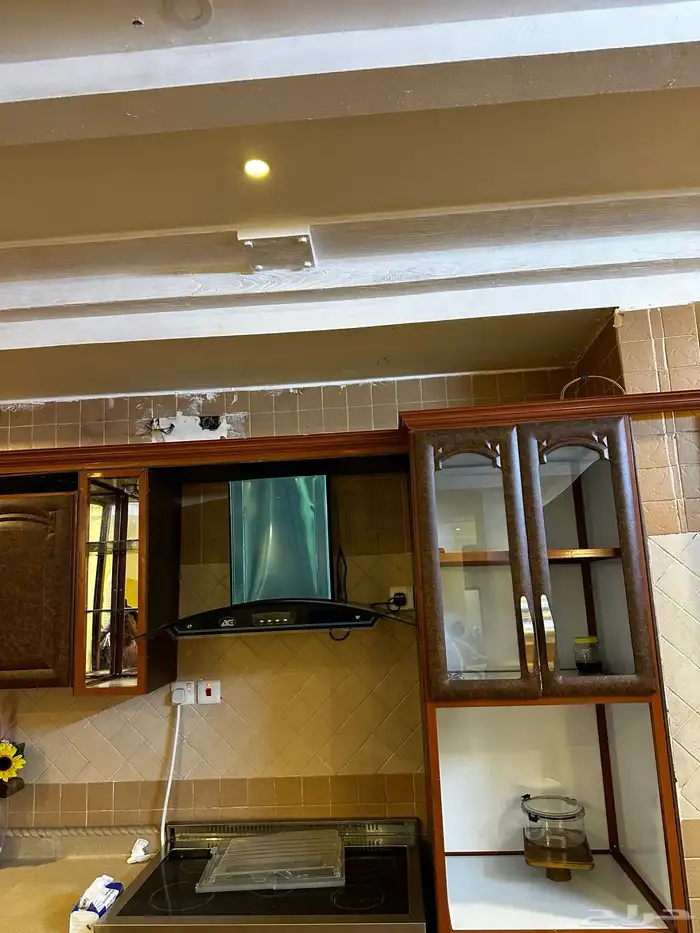 دولاب مطبخ بحاله جيده 3
