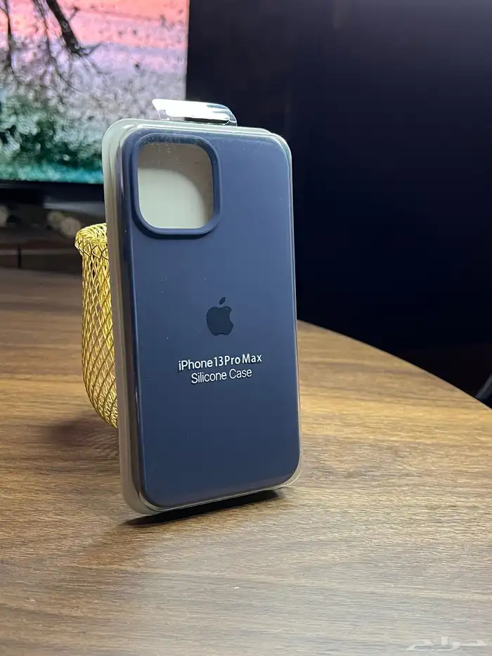 كفرات ايفون 13 سيلكون طبق الأصل بشعار آبل بسعر مميز 24