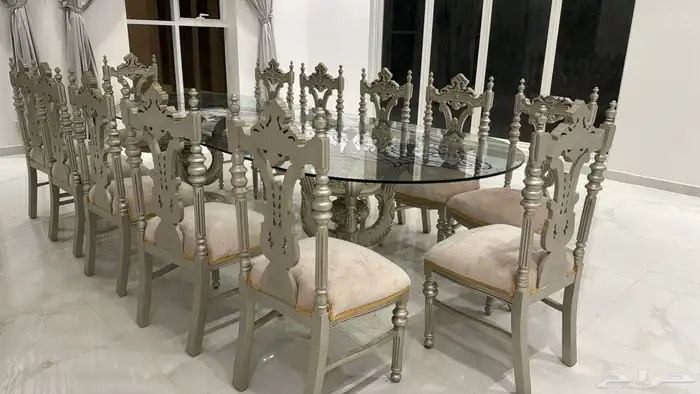 طاولة طعام 0