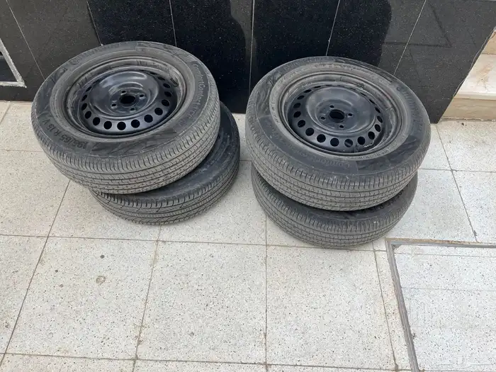 طيس و جنوط يارس جنط مقاس 15 0