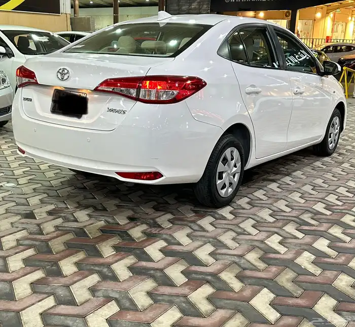 يارس موديل 2021 نظيفه 4