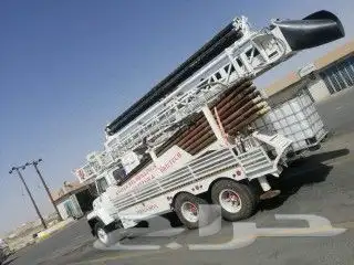 حفار آبار ارتوازية 1