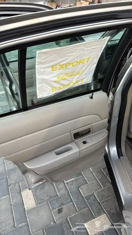 فورد فكتوريا 2011 18