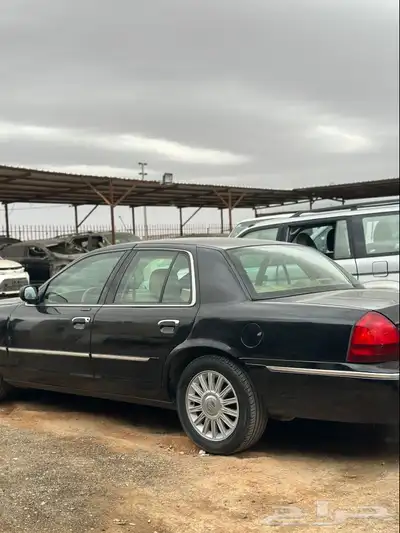 فورد ماركيز 2008تشليح قطع غيار 0