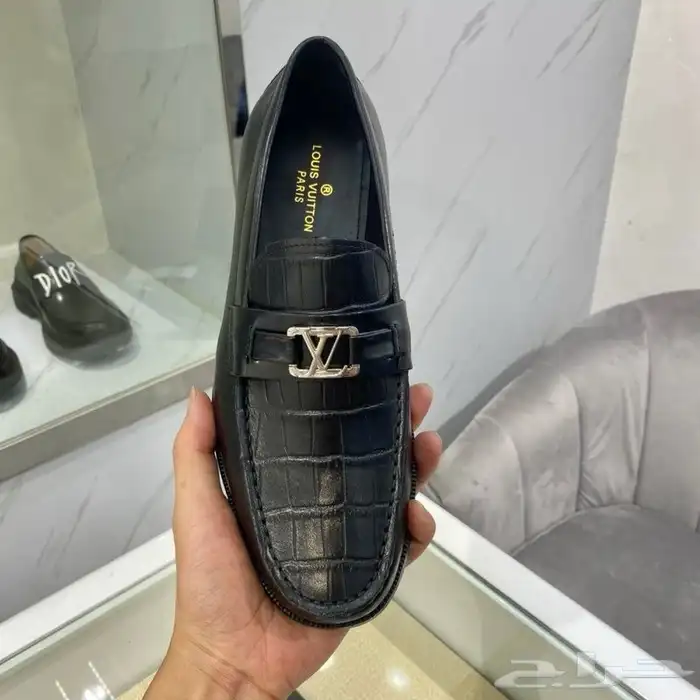 جزم رجاليه كلاسيكيه ماركات 32