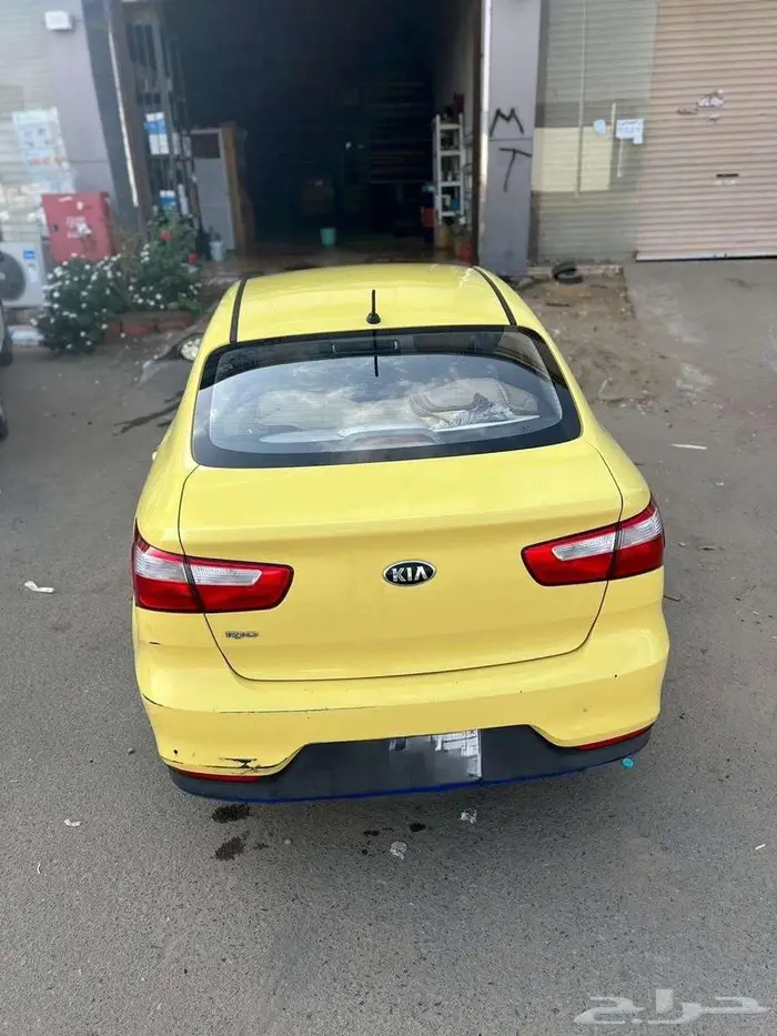 KIA RIO 2016 3
