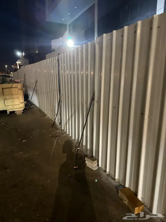 حواجز مباني لوحات مشاريع قيد الانشاء بطباعه وبدون 7