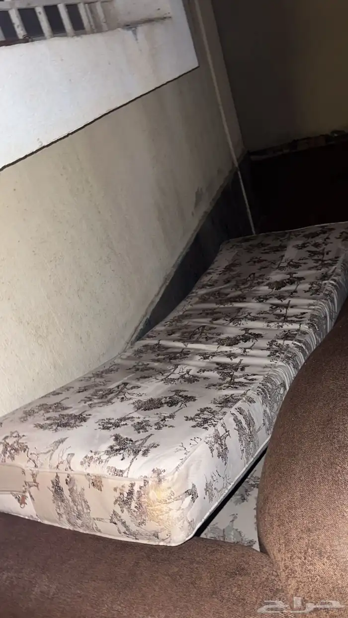 كنب وستاير ودولاب استحمام 2