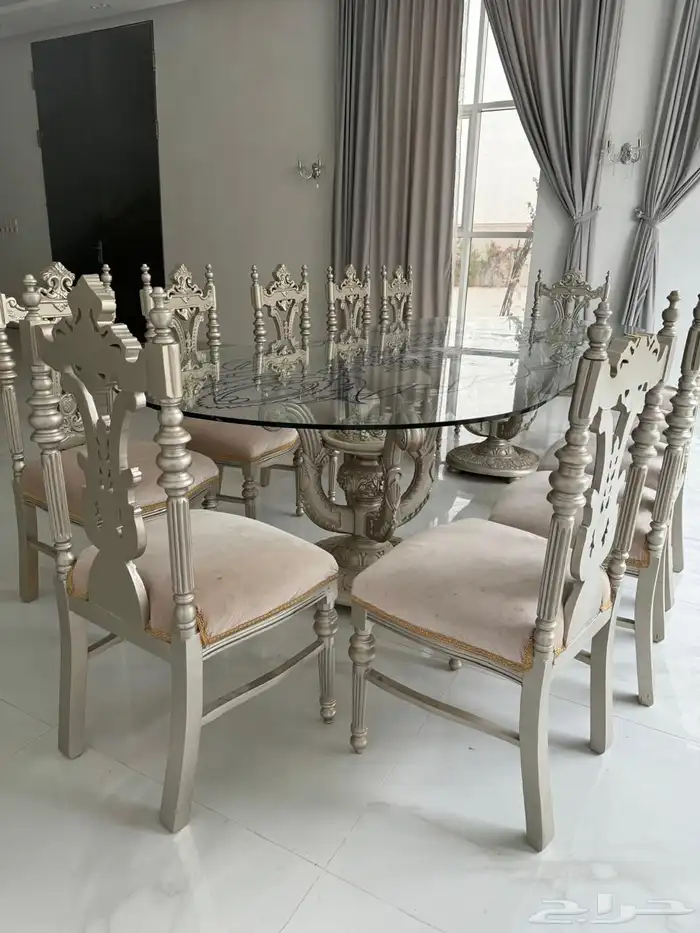 طاولة طعام 5