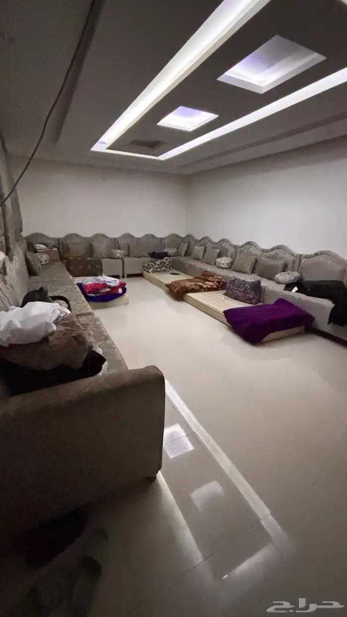 كنب 10 قطع نظيف 0