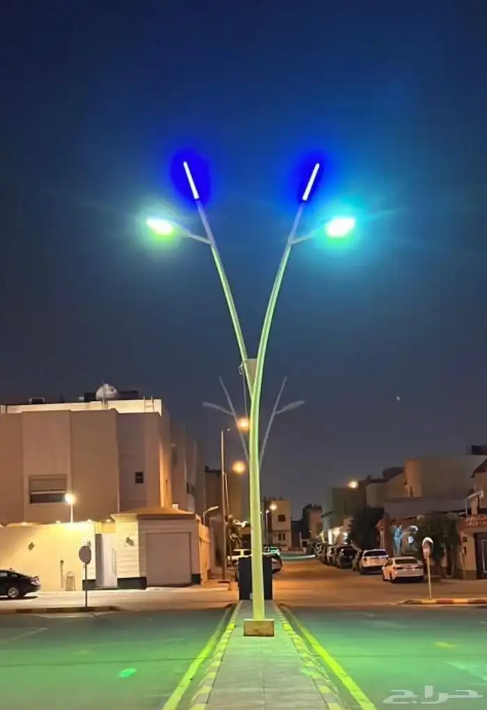 اعمدة شوارع و ديكورية وملاعب حدائق led على الطلب 3