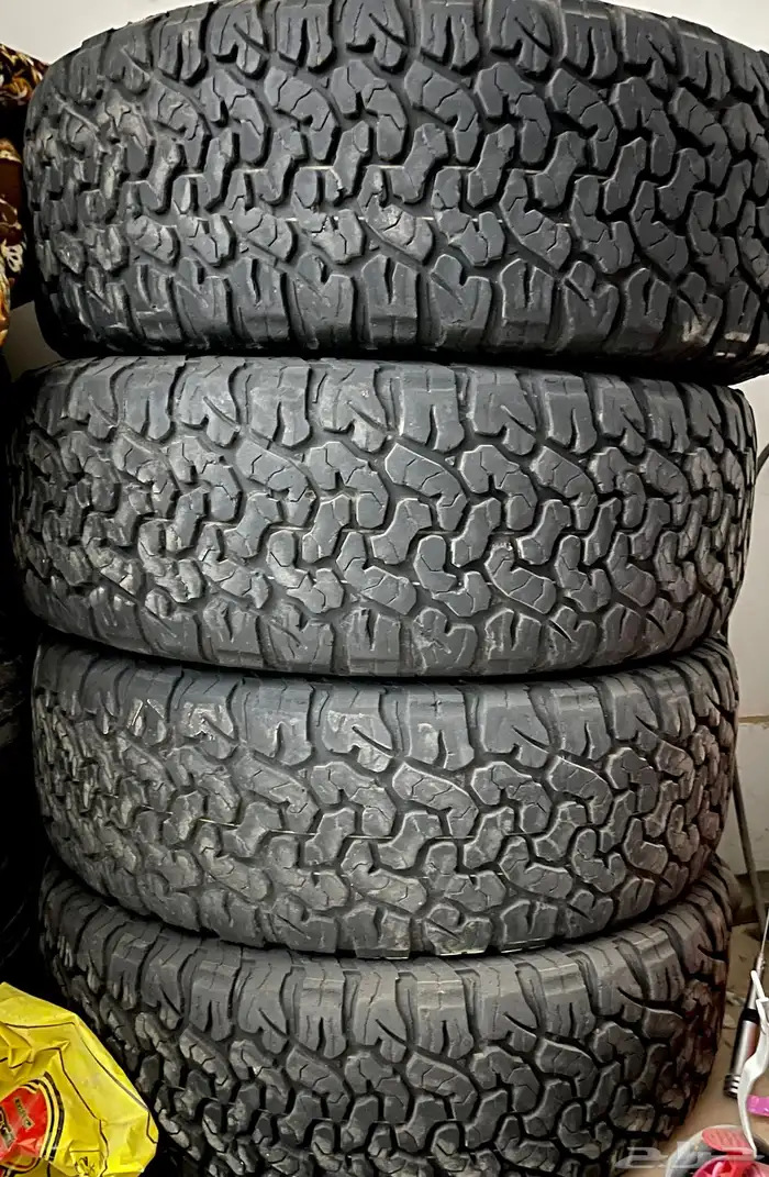 للبيع كفرات حجرية مقاس 17 WIDEWAY 3