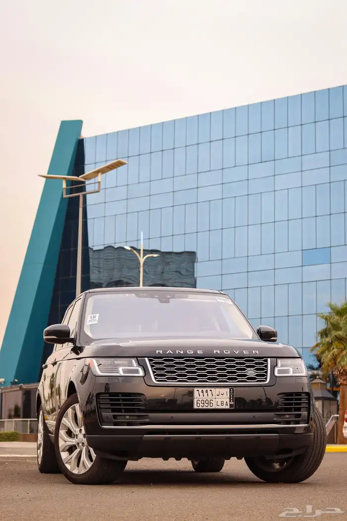 رنج روفر HSE P400 موديل 2022 8