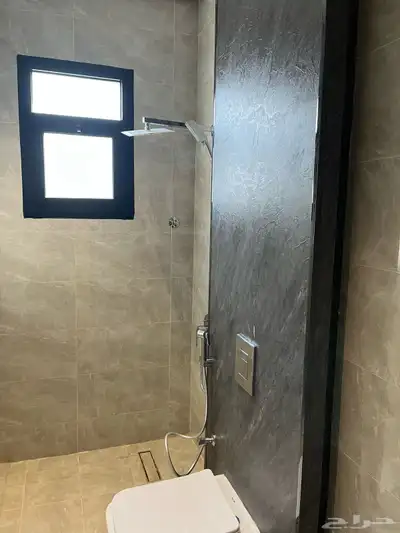 شقة للبيع في الخبر حي الحمراء 14
