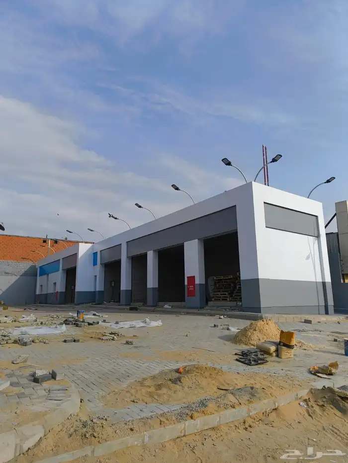 اعمدة شوارع و ديكورية وملاعب حدائق led على الطلب 8