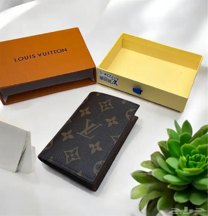 محافظ لويس فيتون LV طبق الاصل 5