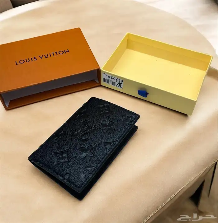 محافظ لويس فيتون LV طبق الاصل 4